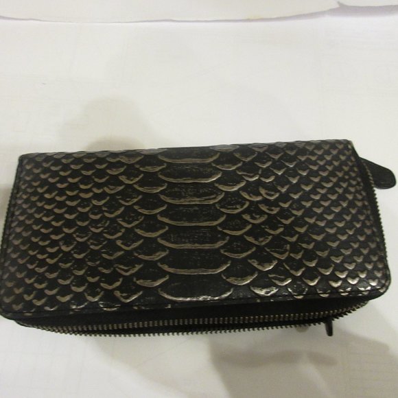 Coach Metallic Leather Accordion Zip Wallet F56283 Gray Snake Python Glitter - Picture 8 of 10